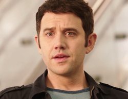 'Crazy Ex-Girlfriend': Santino Fontana rompe su silencio tras haber sido sustituido en la serie