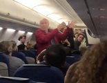 Expulsan a una pareja de ancianos de un avión por no saber inglés