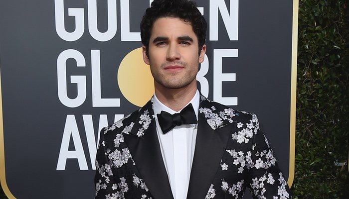 ¡Estilazo el de Darren Criss! ¿Nuestro Andrew Cunanan se llevará el Globo de Oro?