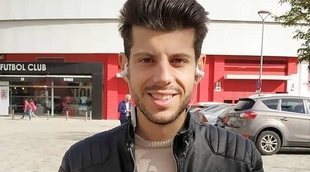 Un reportero comparte en redes el incómodo beso que recibió de una desconocida en plena grabación