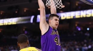 El partido de NBA Warriors-Lakers lidera una noche de Navidad dominada por reposiciones de series