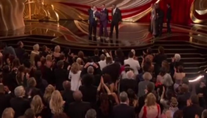 Todos los asistentes a los Oscar se ponen en pie tras el discurso reivindicativo de Spike Lee