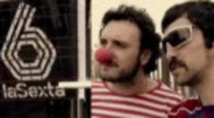 Telecinco cierra la segunda temporada de su serie 'Becari@s' con especiales navideños