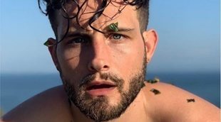 Nico Tortorella ('Younger') calienta a sus fans con un posado desnudo de bienvenida al verano