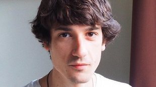 Marcos Franz ('Merlí') y su provocador desnudo integral en un barco