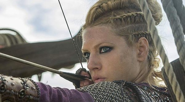 Peinados de Lagertha  Peinados medievales Trenzas vikingas Peinados