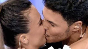 Sofía Suescun y Kiko Jiménez confirman su relación con un beso de película en 'MYHYV'