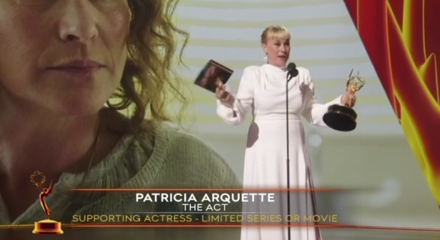 Patricia Arquette gana el Emmy a la Mejor Actriz de Reparto de una miniserie