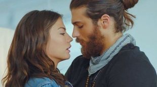 La razón por la que Can Yaman y Demet Özdemir ('Erkenci Kus') no volverán a trabajar juntos por ahora