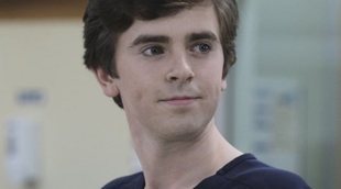 Freddie Highmore ('The Good Doctor') escribirá y producirá la comedia negra 'Homesick' de TBS