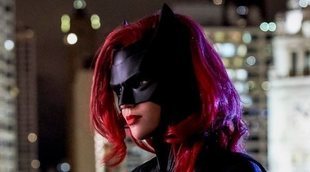 'Batwoman' firma un buen estreno mientras 'Sunday Night Football' arrasa en NBC