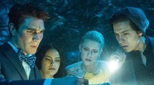 Roberto Aguirre-Sacasa, showrunner de 'Riverdale': "Vamos a volver a los misterios de la primera temporada"