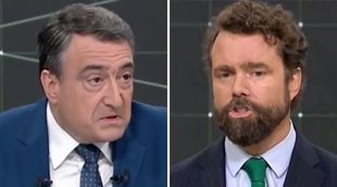 Aitor Esteban (PNV) niega el saludo a Iván Espinosa de los Monteros (VOX) tras el 'Debate a siete'