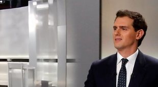 Vicente Vallés aclara lo que realmente sucedió con el alzador de Albert Rivera en el 'Debate electoral'