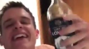 Críticas a Arkano tras publicar un vídeo borracho con una chica desnuda en la cama