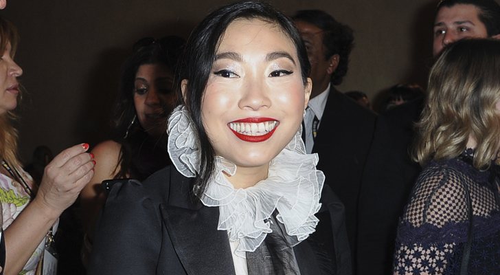 Ana de Armas se queda sin Globo de Oro en detrimento de Awkwafina por 