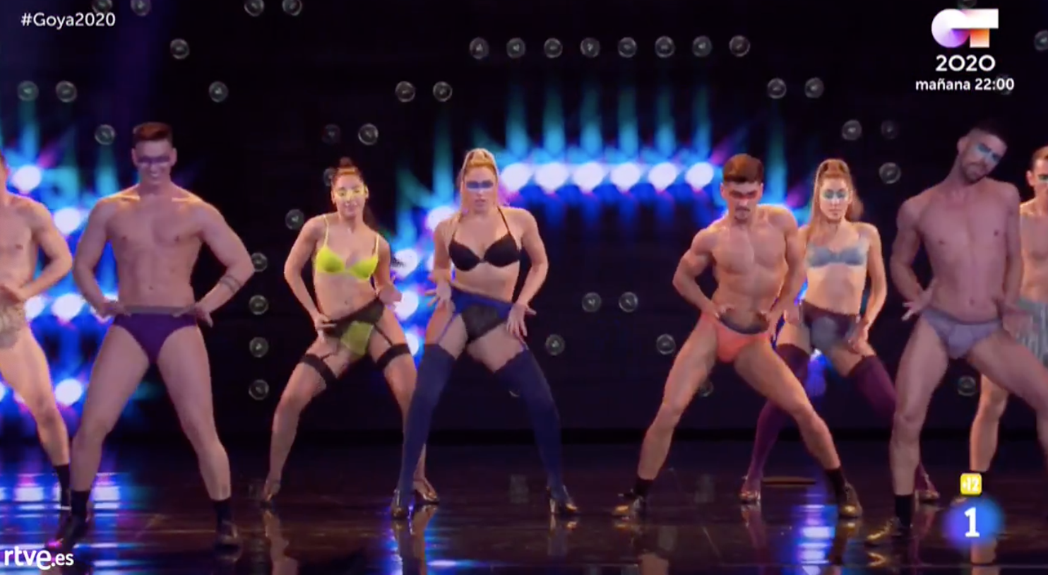 En Málaga está lloviendo pero parece que no hace mucho frío...