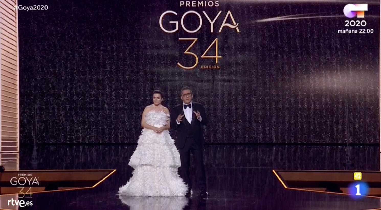 Confirmamos. Lo que pasa en el Congreso da para hacer una película, sin duda.