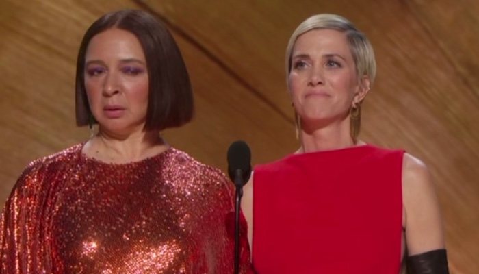 Maya Rudolph y Kristen Wiig están muy cabreadas por el ninguneo a las directoras... Y con razón