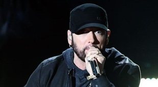 Eminem sorprende en los Oscar al cantar "Love Yourself" tras ausentarse cuando ganó el premio en 2003