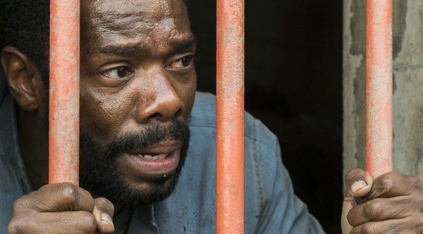 'Fear The Walking Dead' anota un 0,6% en AMC, pero lidera 'Big Bang' (0,8%) en TNT