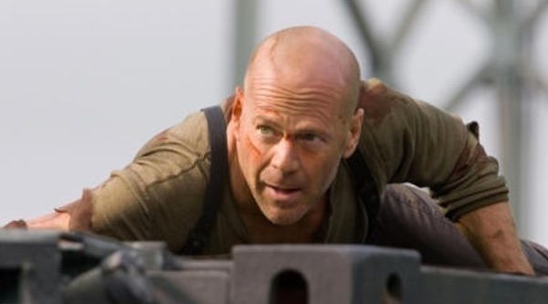 Bruce Willis gana el pulso a Jackie Chan: "La jungla 4.0" lidera en Fox por encima de "Hora punta 3" en Canal Hollywood