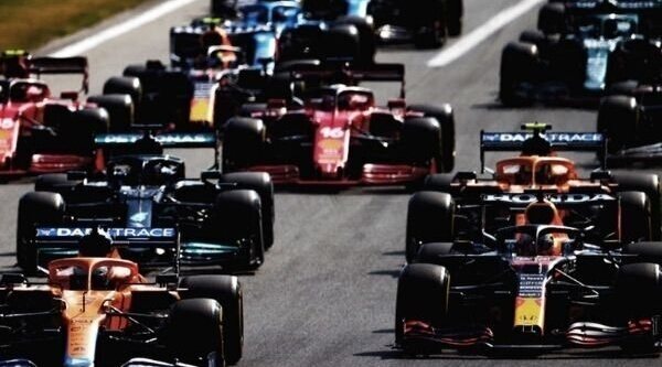 Los entrenamientos libres de Fórmula 1 en Dazn destacan ante el cine de Fox