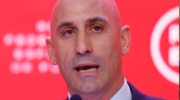 Antena 3 sobresale en la franja de la sobremesa (15,7%) con sus 'Noticias'