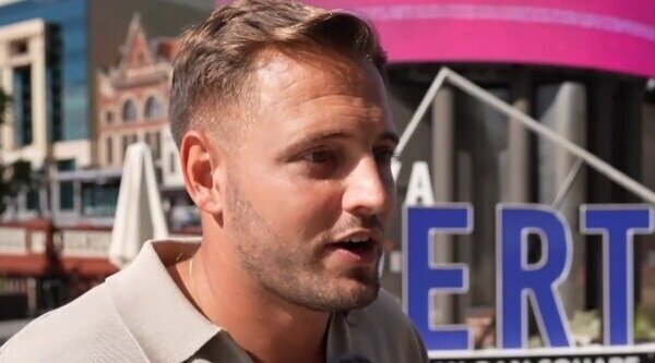 Telecinco se apodera del prime time (22,2%) y late night (19,3%) con el fútbol y 'Supervivientes'