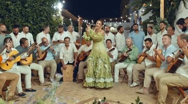 Antena 3 no tiene rival en la sobremesa, donde firma una media del 17,3%