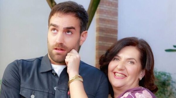 Antena 3 tropieza en el late night con reposiciones, quedando por detrás de Cuatro