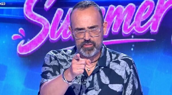 Cuatro se impone a Telecinco en la sobremesa y tarde