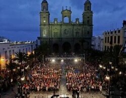 'El conquistador del Caribe' y '1 hora menos', lo que mejor aguanta al fútbol en las autonómicas