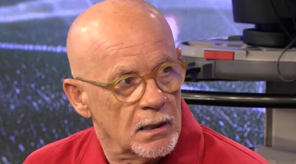 Cuatro se impone a Telecinco en el late night dominical gracias a 'El chiringuito'