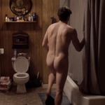 Ashton Kutcher, desnudo, enseña el culo en 'The Ranch'