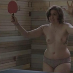Lena Dunham, desnuda, enseña las tetas en 'Girls'