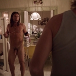 Zach McGowan, completamente desnudo, muestra el pene en 'Shameless'