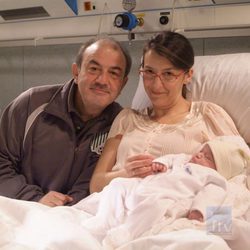 Santiago y Lourditas son padres
