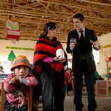 Gonzo habla con una peruana en 'Caiga quien caiga'