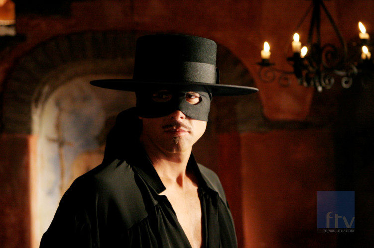 El Zorro, la espada y la rosa