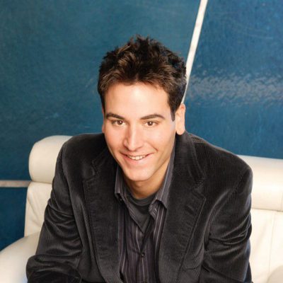 Josh Radnor interpreta a Ted Mosby en la serie 'Cómo conocí a vuestra madre'