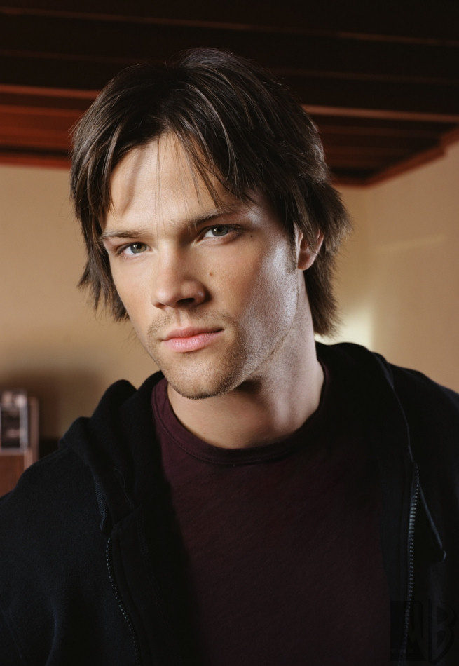 Jared Padalecki interpreta a Sam Winchester en la serie 'Sobrenatural'