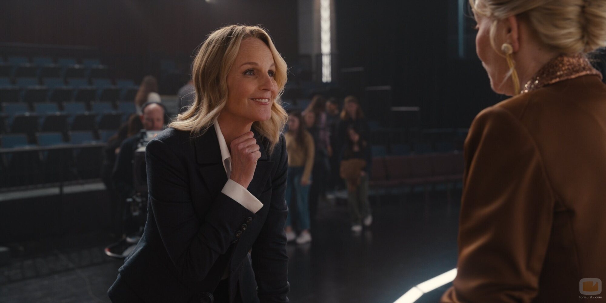Escena de Helen Hunt en Capítulo 4 titulado 'Amo Los Ángeles' de 'Hacks'