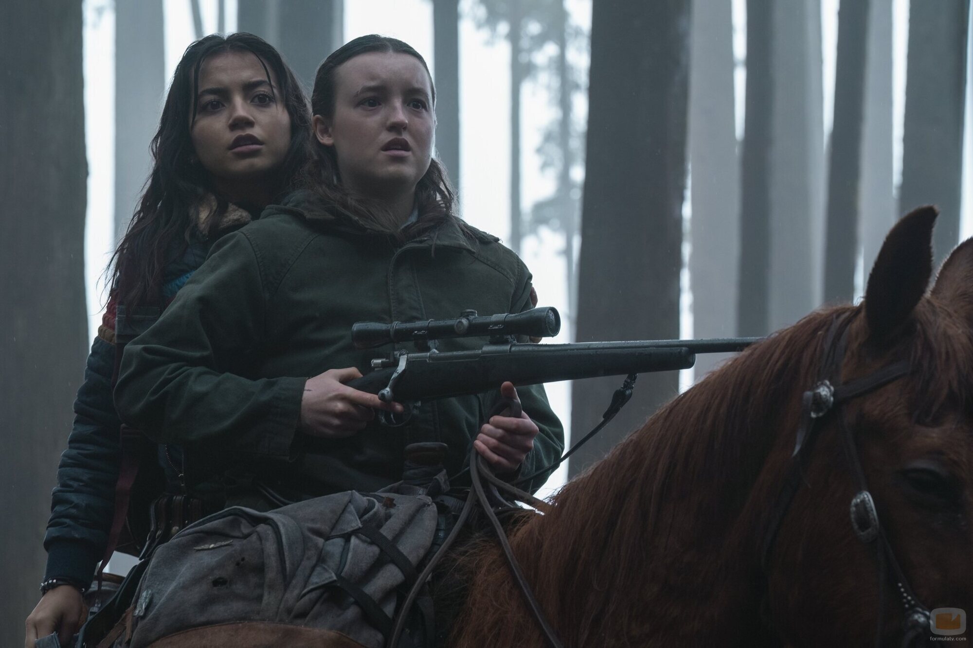 Bella Ramsey y Isabela Merced en 2x03 titulado 'El camino' de 'The Last of Us'