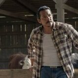 Escena de Gabriel Luna en 'El camino' de 'The Last of Us'