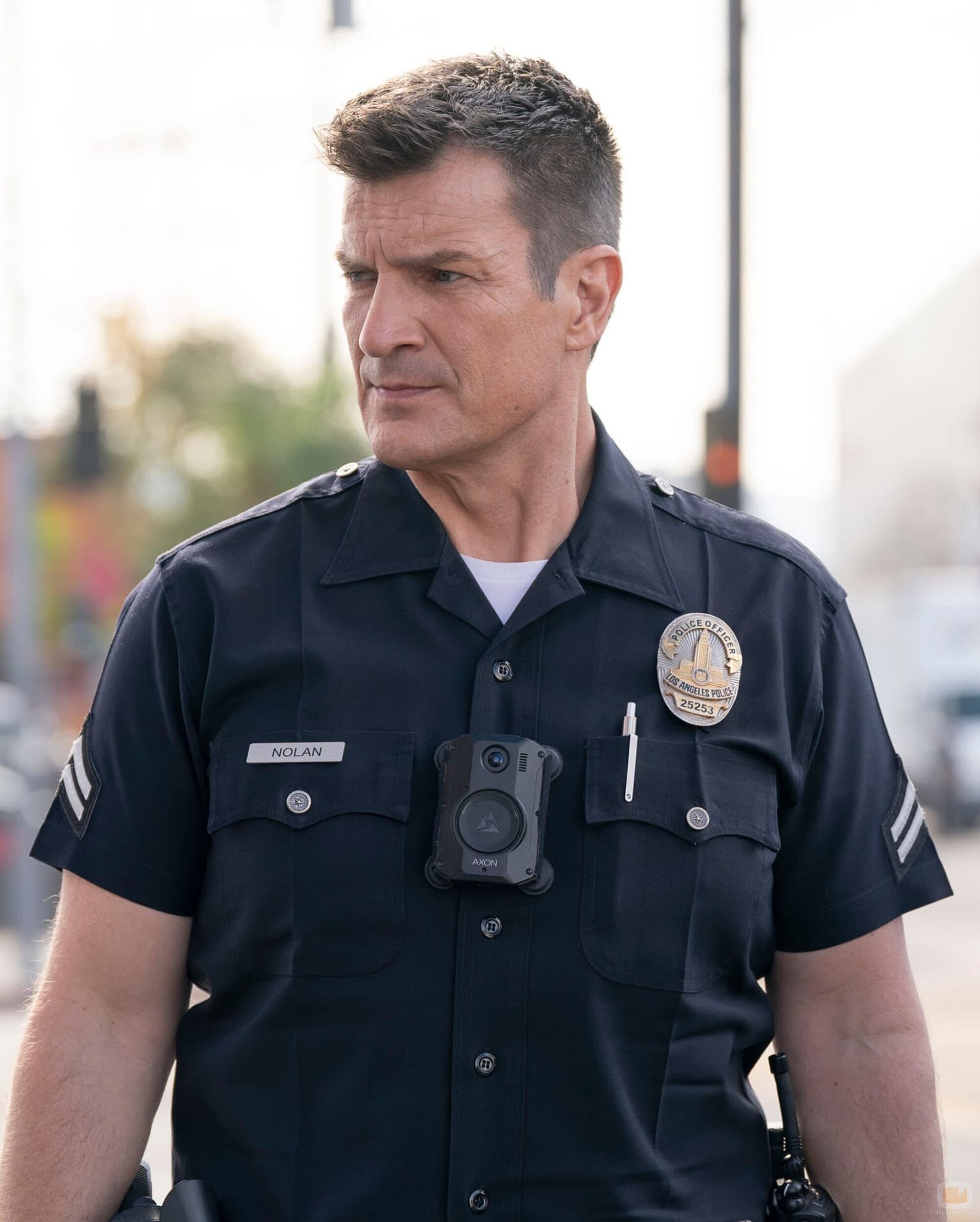 Nathan Fillion en el 7x16 de 'The Rookie'