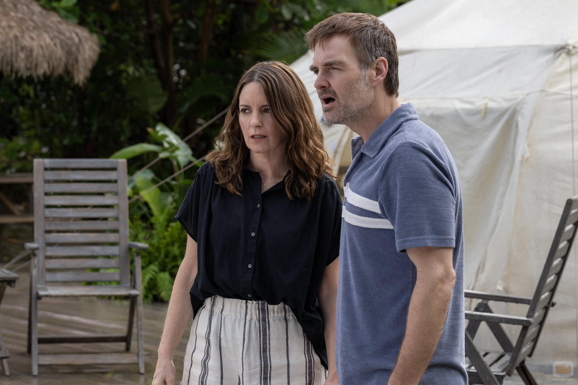 Tina Fey y Will Forte en 1x03 titulado 'Resort ecológico' de 'Las cuatro estaciones'