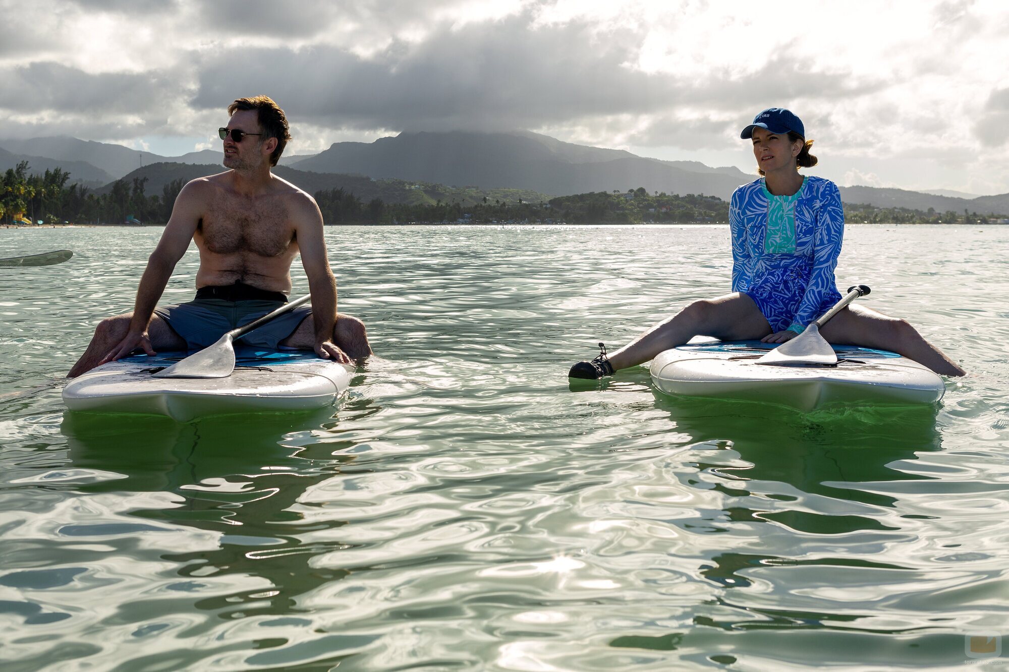 Tina Fey y Will Forte en el 1x03 de 'Las cuatro estaciones'