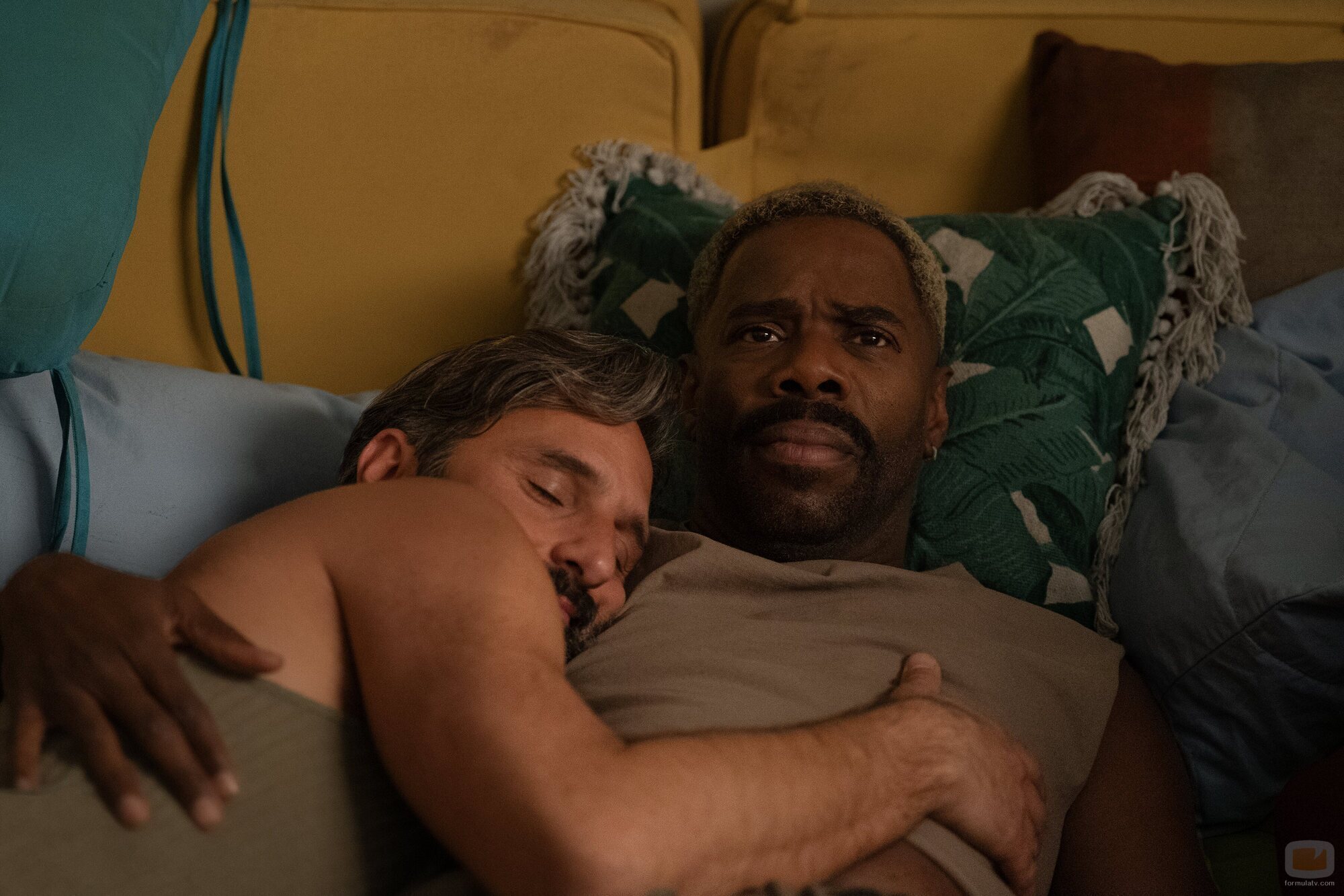 Colman Domingo y Marco Calvani en el 1x03 de 'The Four Seasons'