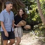 Steve Carell y Tina Fey en Capítulo 3 titulado 'Resort ecológico' de 'Las cuatro estaciones'